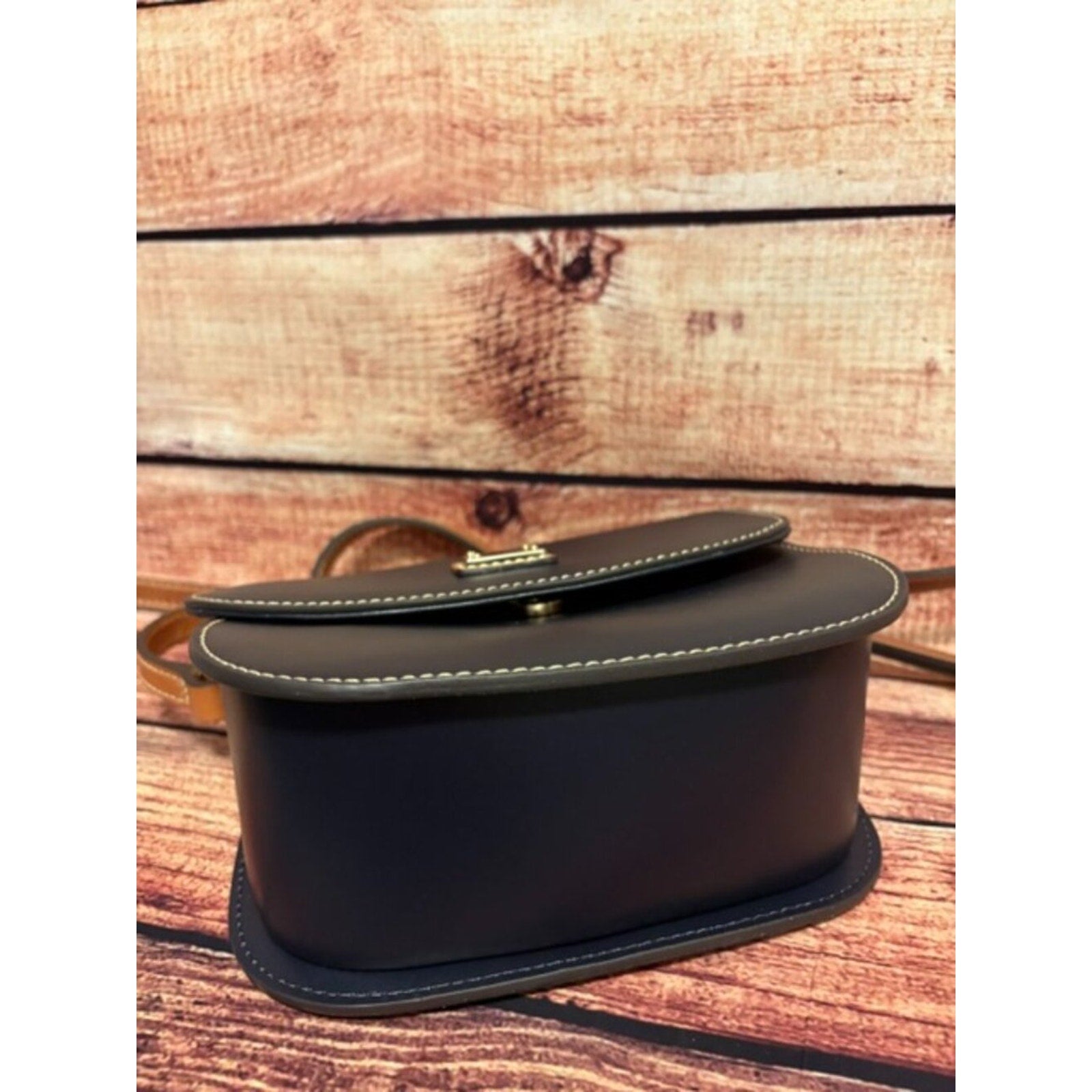 Dooney Bourke Wexford Leather Saddle Crossbody Dark Marine, NWOT