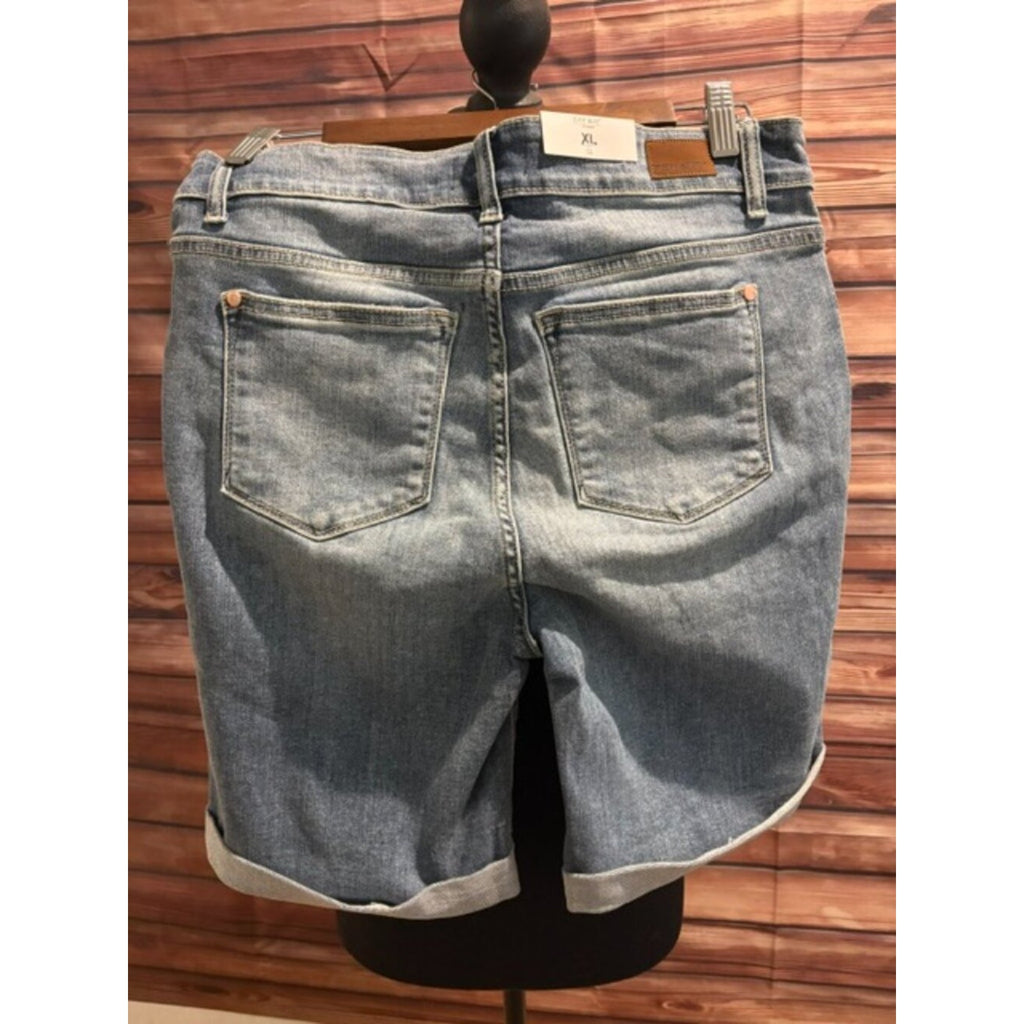 Judy Blue XL High Rise Bermuda Shorts Cuffed Hem Stretch Denim NWT JB15226LT