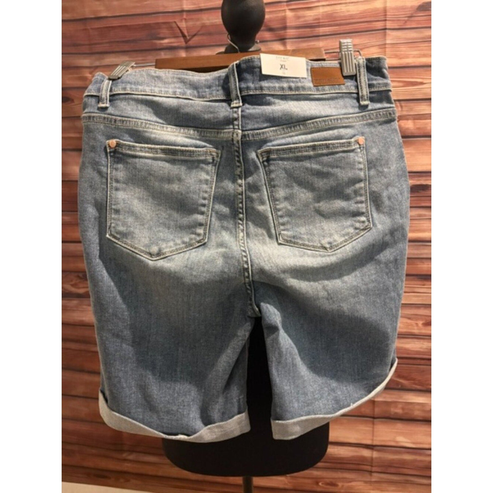 Judy Blue XL High Rise Bermuda Shorts Cuffed Hem Stretch Denim NWT JB15226LT