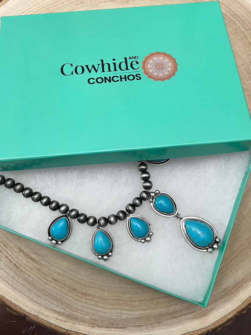 Western Faux Turquoise & Faux Sterling Pearl Necklace 16" + 3" Extender