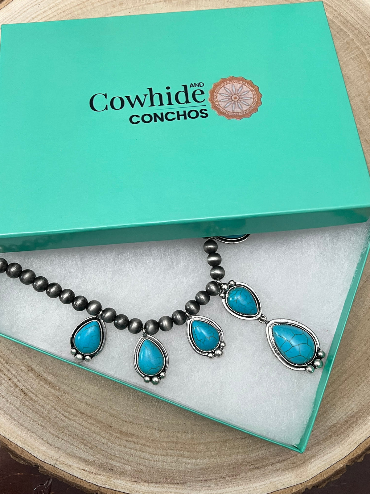 Western Faux Turquoise & Faux Sterling Pearl Necklace 16" + 3" Extender
