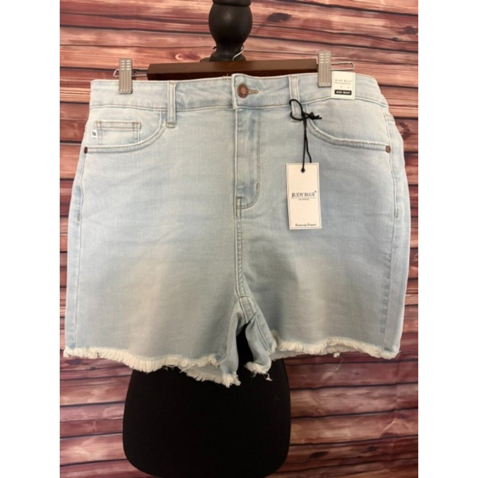 Judy Blue XL High Waist Light Wash Frayed Hem Cutoff Shorts Stretch Denim NWT